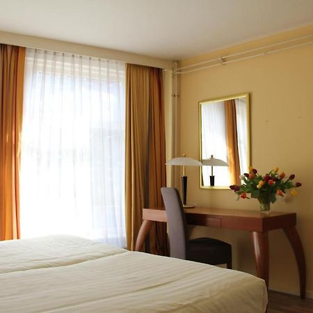 Hotel Alfa Amszterdam Kültér fotó