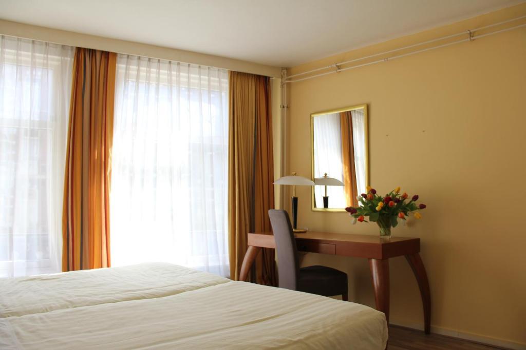 Hotel Alfa Amszterdam Kültér fotó